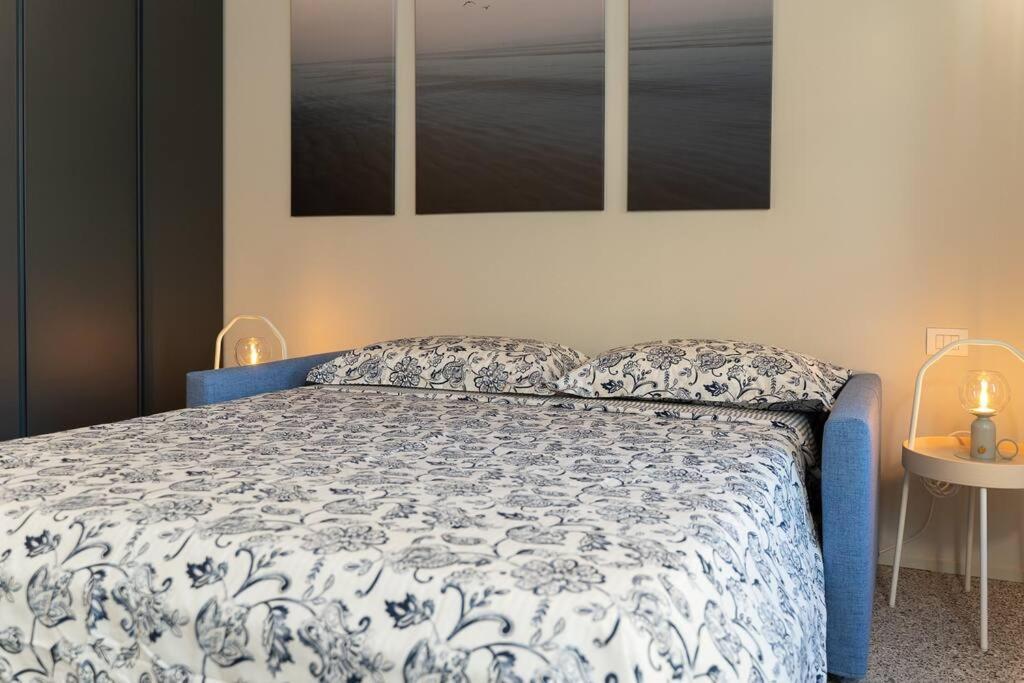 Moderno Appartamento A 200 Metri Dal Duomo Como Ngoại thất bức ảnh